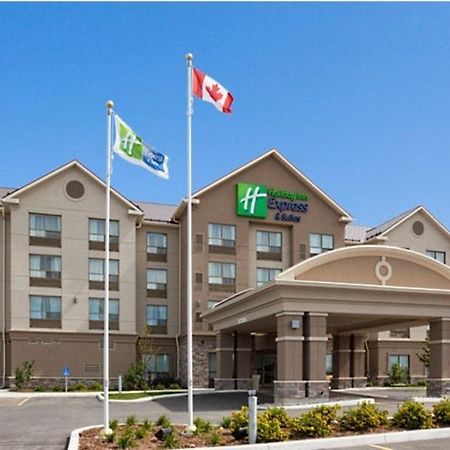 Holiday Inn Express & Suites New Liskeard Eksteriør billede