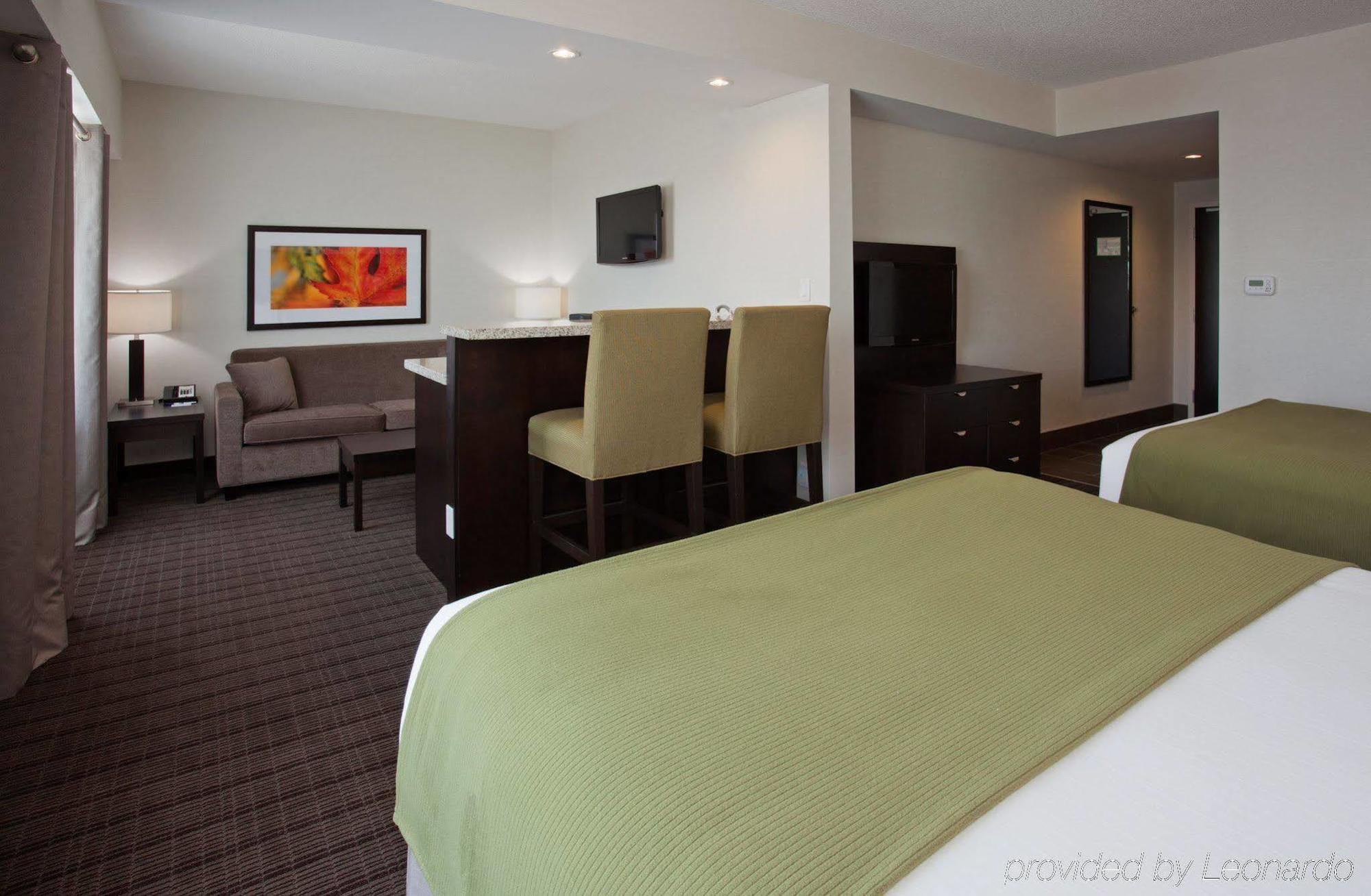 Holiday Inn Express & Suites New Liskeard Værelse billede