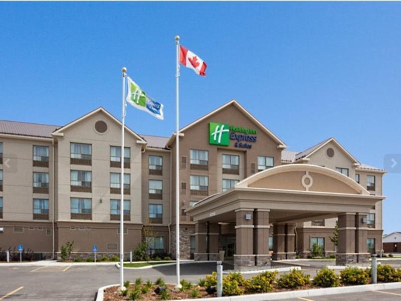 Holiday Inn Express & Suites New Liskeard Eksteriør billede